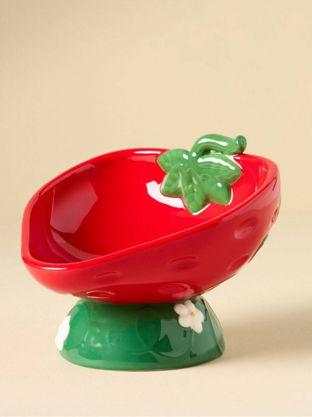 Anthropologie‎ Strawberry-Shaped Ceramic Pet Bowl